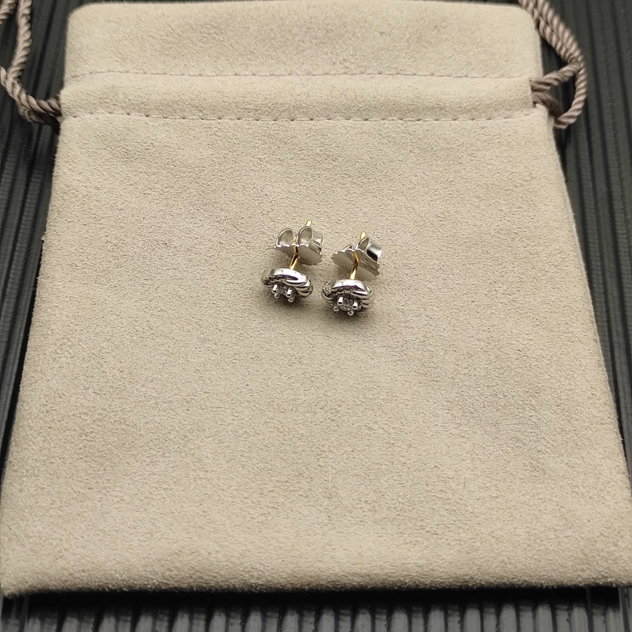 David Yurman Elegant Diamond Stud Earrings